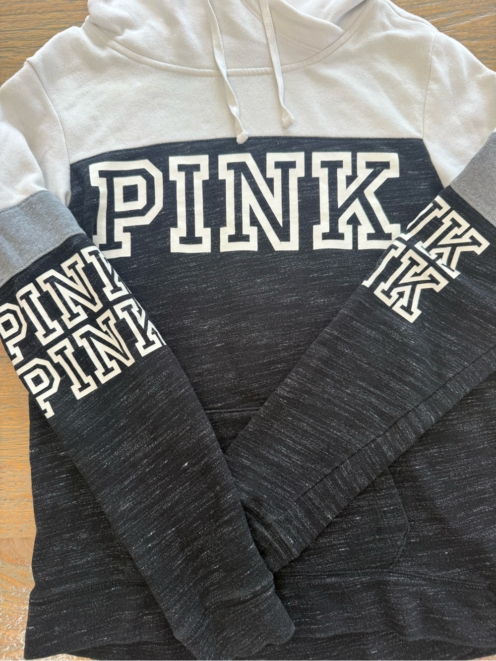 PINK Victoria's Secret Black, White & Gray Colorblock Hoodie Y2K - Picture 3 of 5